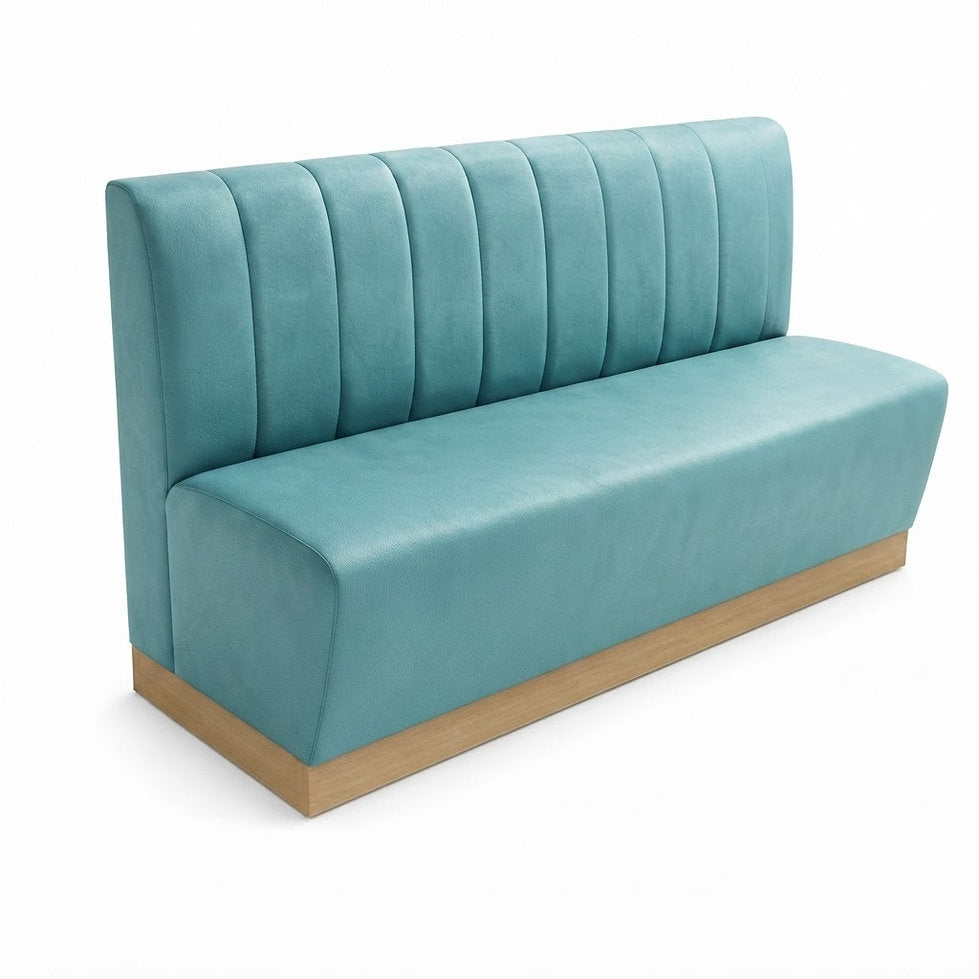 Banquette Rivoli en similicuir Arizona bleu Sky — Coutures verticales et plinthe bois
