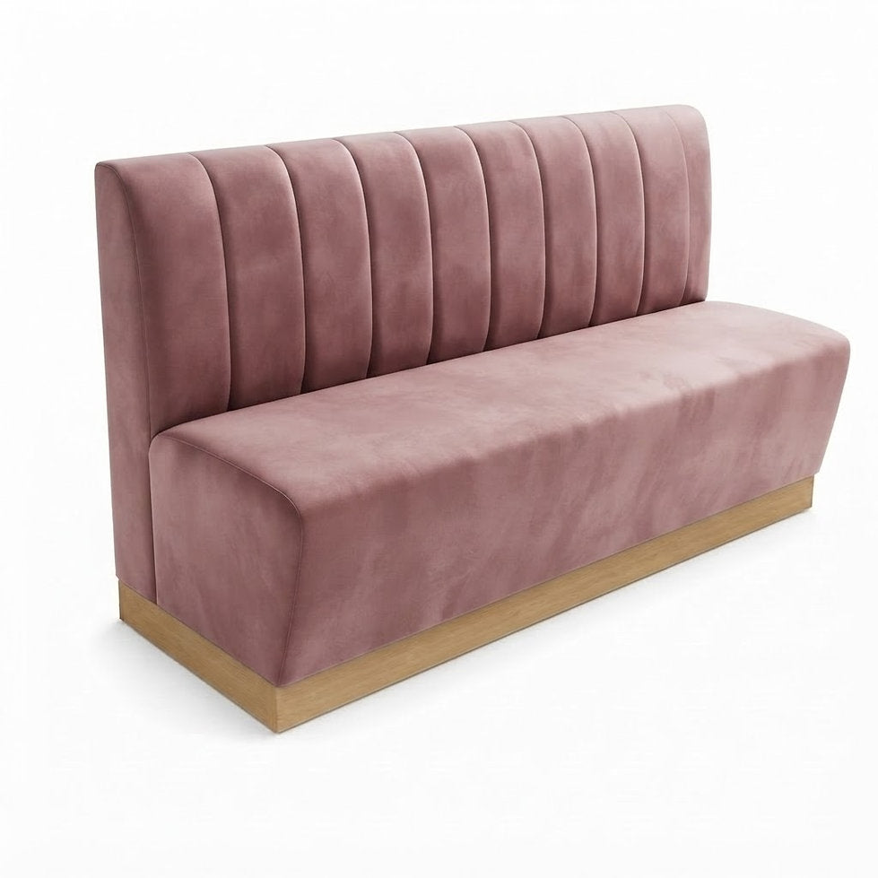 Banquette Rivoli en velours Casino saumon — Coutures verticales et plinthe bois