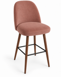Tabouret de bar Pienza en velours Casino Saumon – Pieds teintés noyer